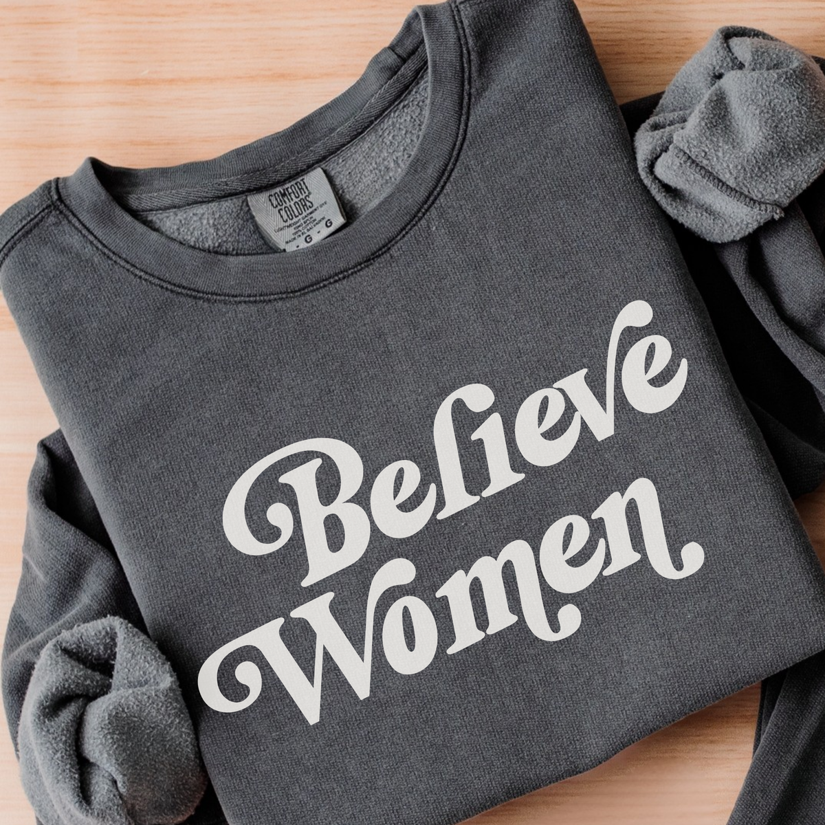 Believe Women | Mid-Length Crewneck Sweatshirt